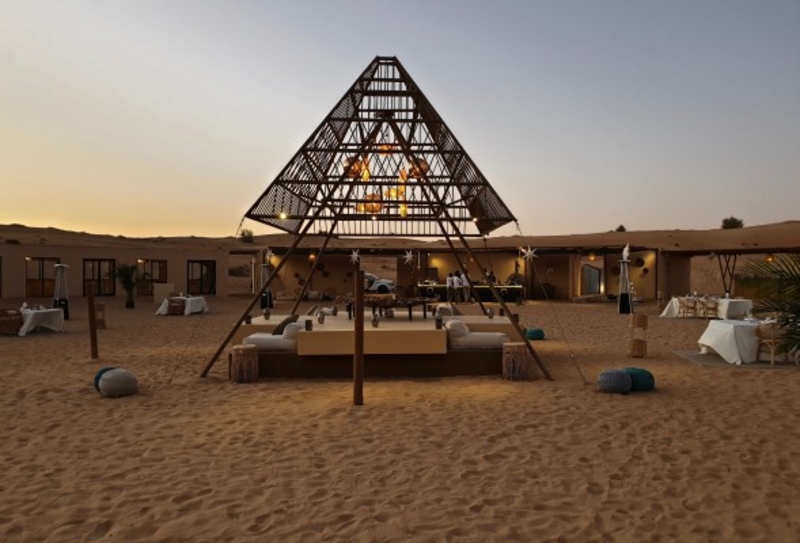 Dubai Overnight Desert Safari with Hot Air Balloon Flight 1