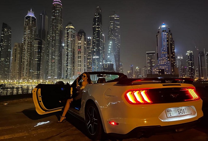 Sightseeing Tour by Convertible Ford Mustang from Dubai, Sharjah 1
