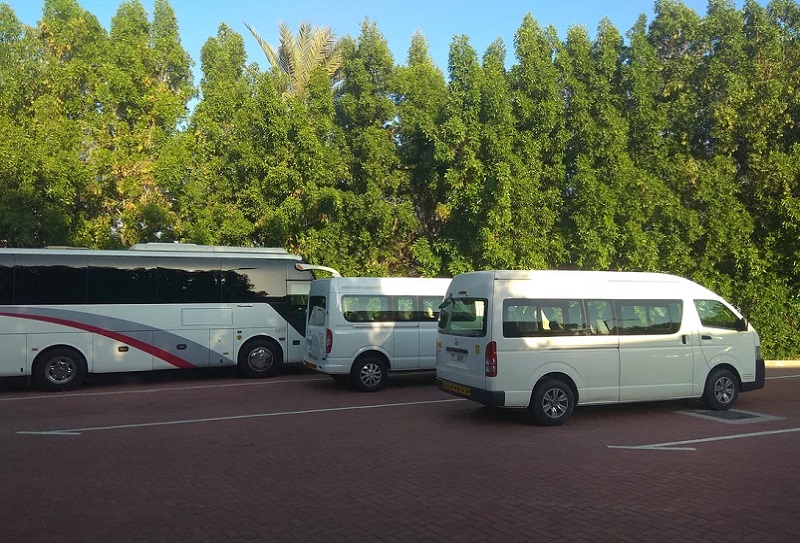 Transfer to Dubai Mall from Abu Dhabi, Ras al-Khaimah, Umm Al Quwain, Fujairah